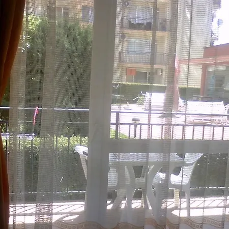 Sunset Beach 4 Studio Apartment *