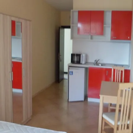 Sunset Beach 4 Studio Apartment