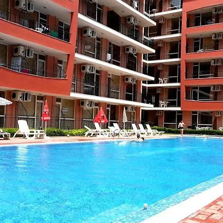 Апартамент Sunset Beach 4 Studio Слънчев бряг