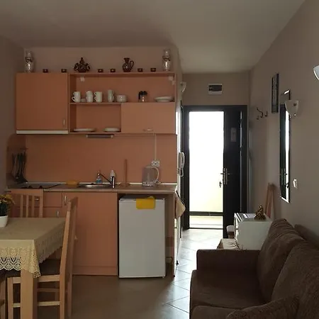 Sunset Beach 4 Studio Апартамент