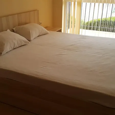 Апартамент Sunset Beach 4 Studio *